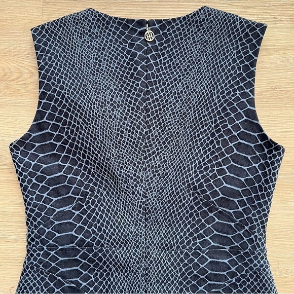 Tommy Hilfiger Sleeveless Sheath Dress Snakeskin Print V-Neck Lined Zip Size 6 - Picture 8 of 11